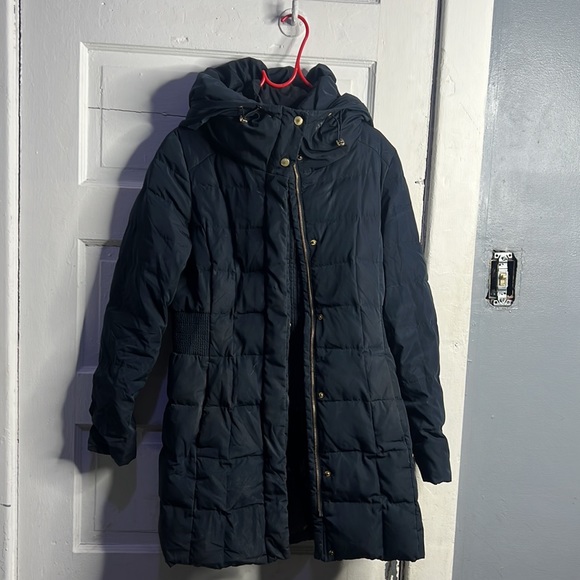 Selling days because it’s too small on me. I’m barely ward it - Picture 3 of 3